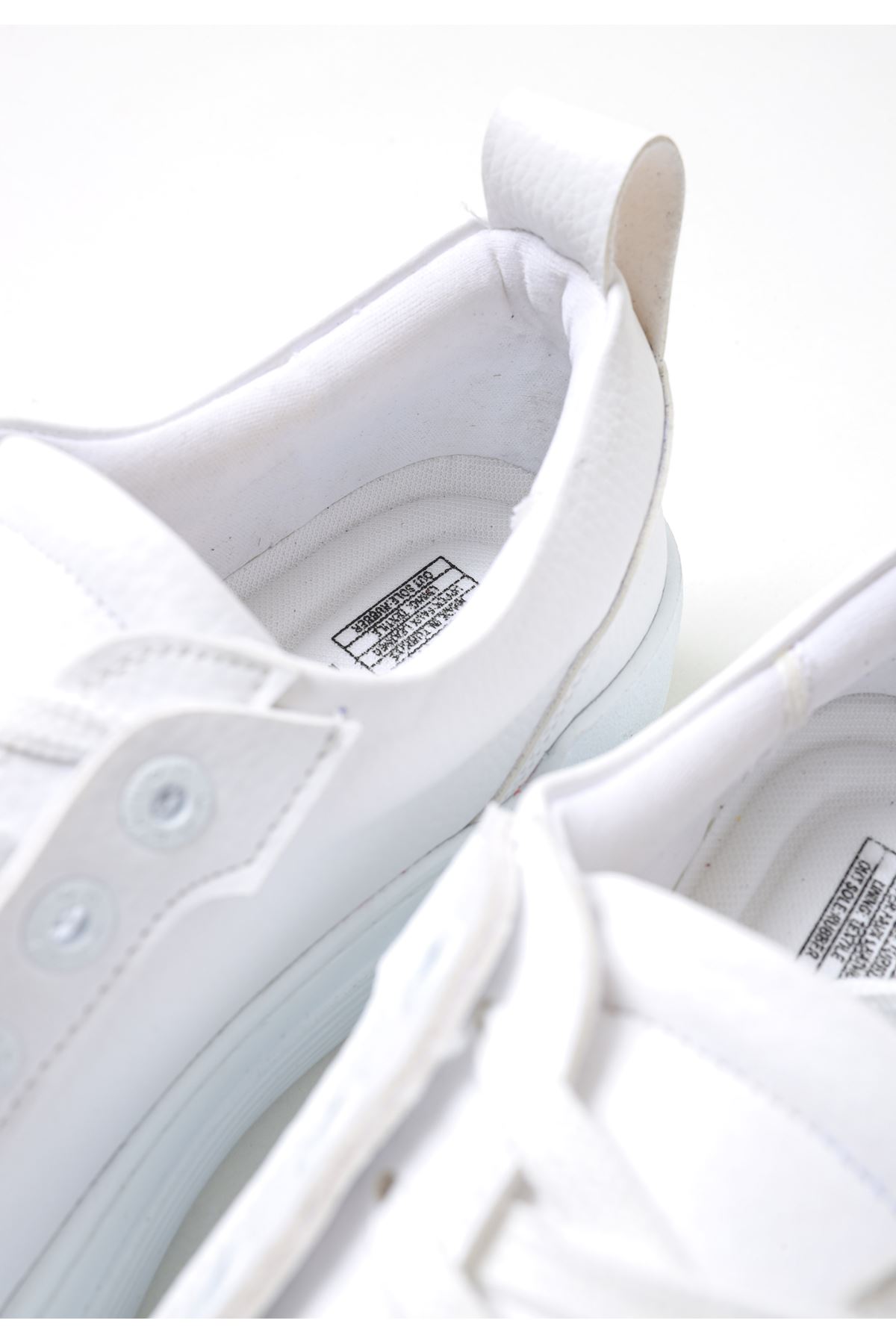169 white2