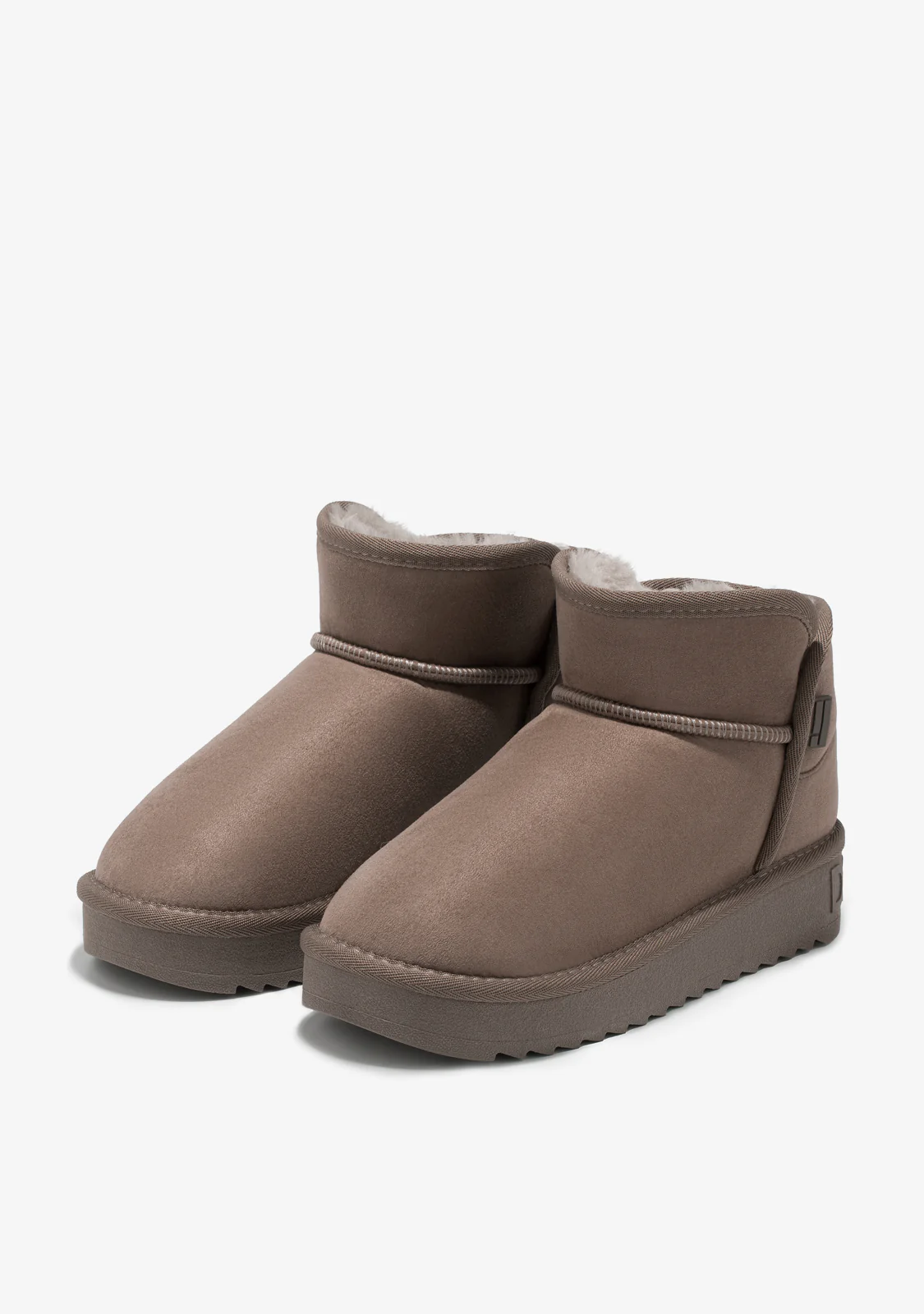 Dfranklin Nordic Low Basic Taupe1